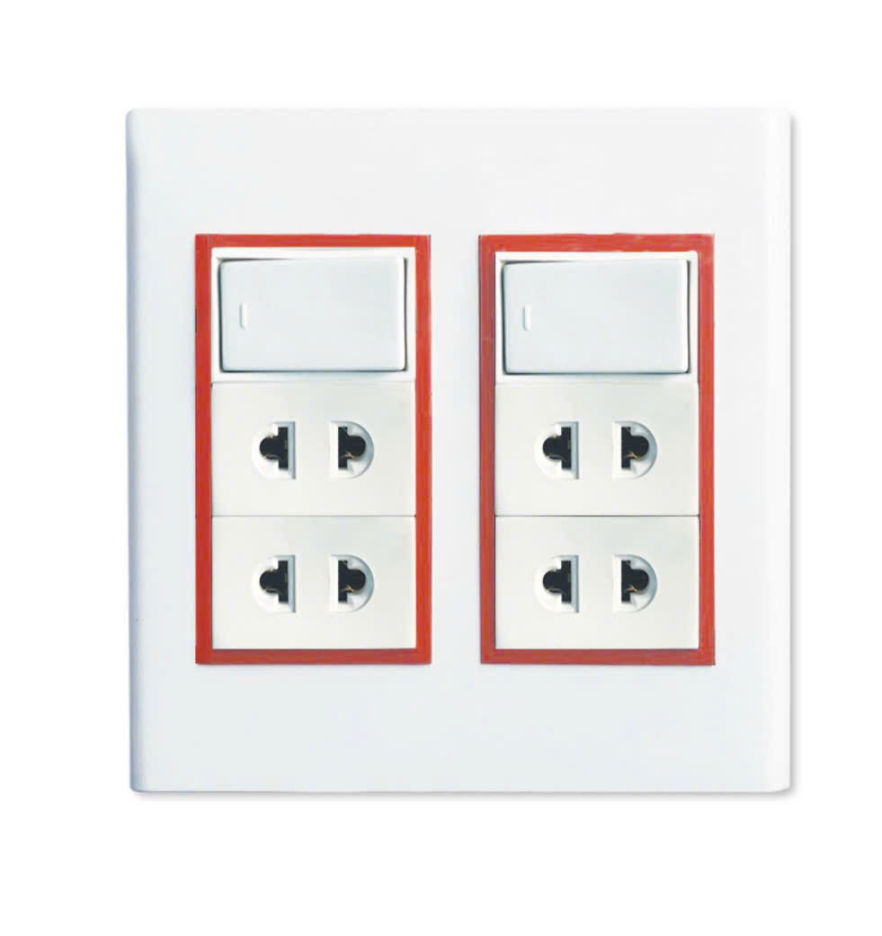 Bảng nổi CN D3-N24 2ct 4 ổ