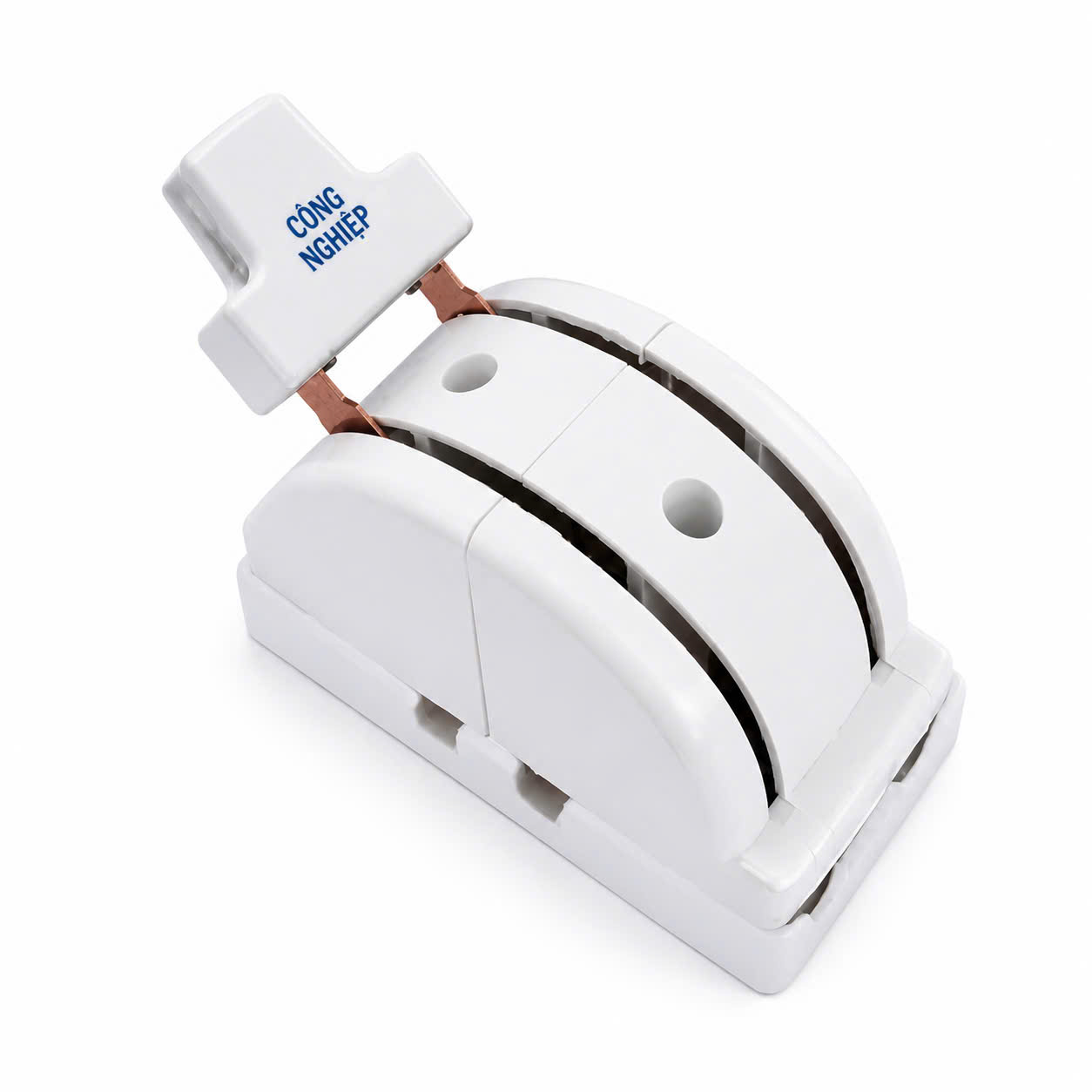 Cầu dao CN 30A2F Đão Công Nghiệp